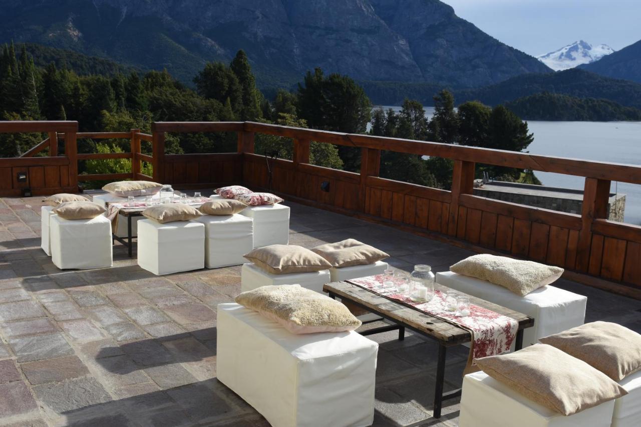 فندق ومنتجع وسبا جولف للاو للاو سان كارلوس دي باريلوتشي المظهر الخارجي الصورة The terrace of the hotel