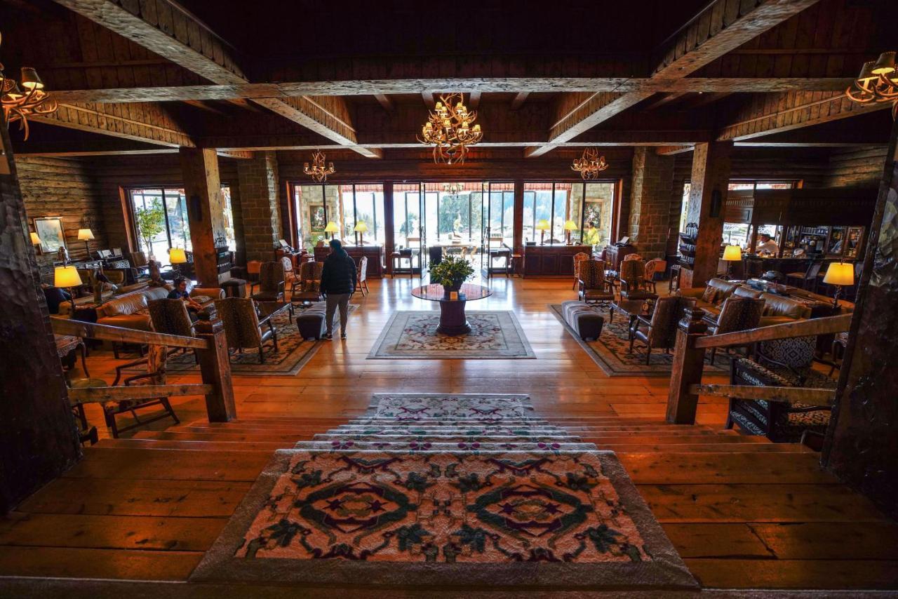 فندق ومنتجع وسبا جولف للاو للاو سان كارلوس دي باريلوتشي المظهر الخارجي الصورة The lobby of the lodge